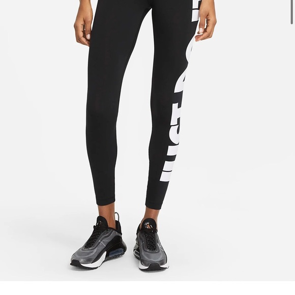 Womens Nike “just do it” outfit - Picture 4 of 8